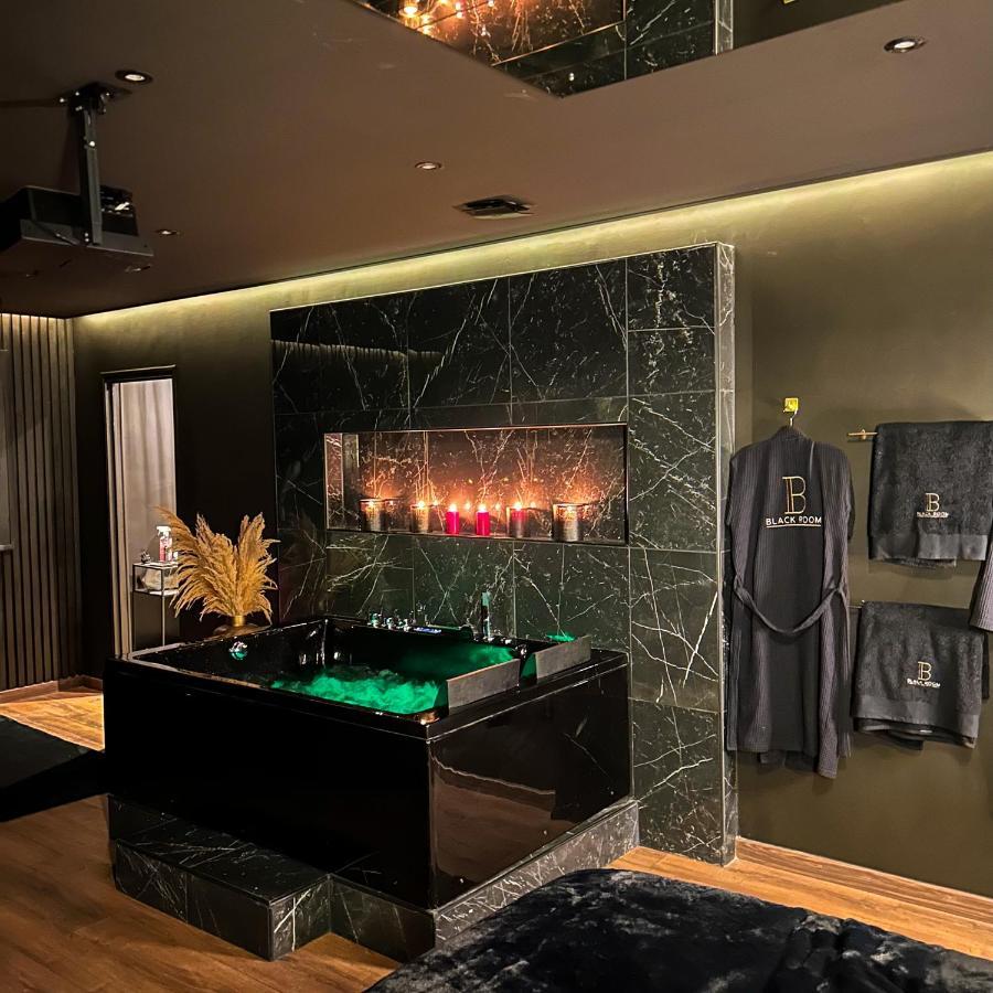 Blackroom Suite De Luxe 50 Nuances De Grey Le Havre Ngoại thất bức ảnh