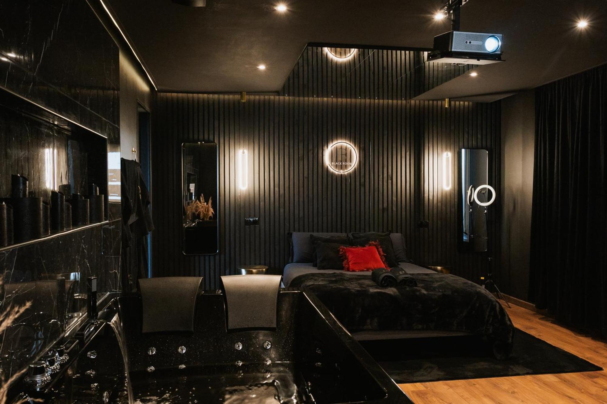 Blackroom Suite De Luxe 50 Nuances De Grey Le Havre Ngoại thất bức ảnh